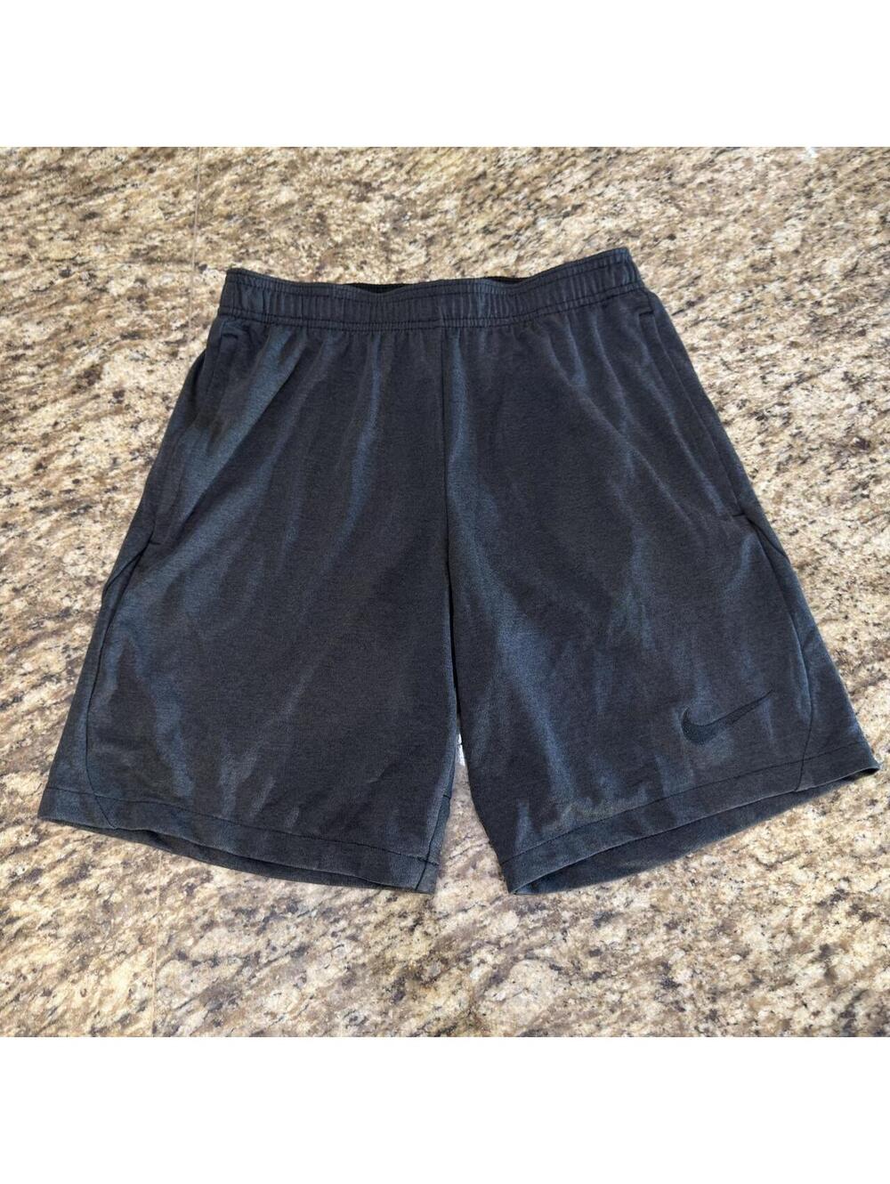 Nike Men's Grey and Black Shorts